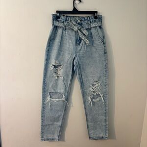 American Eagle Outfitters Distressed “MOM” Jeans | Size 8 Long